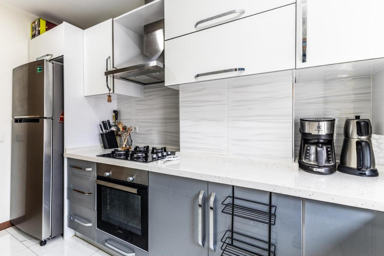 Spacious Flat Near Bagdat Avenue In Suadiye Apartment Istanbul Bagian luar foto